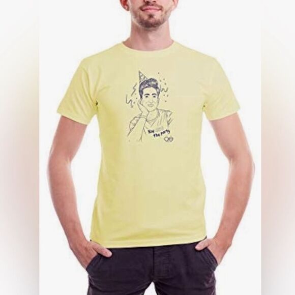 QUEER EYE 🖤 Short sleeve tee 🖤 NEW 🖤 - Picture 2 of 8